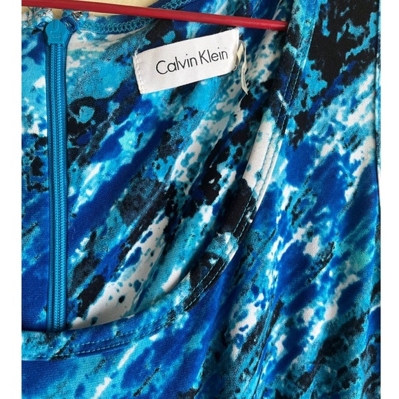 $199 Calvin Klein Women's Blue Surf Spray Sleeveless Jumpsuit Romper Size 2 - Picture 3 of 4